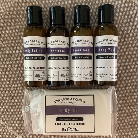 Pharmacopia Argan Oil Collection Travel Gift Set - vegan cruelty free aloe vera - Picture 4 of 9